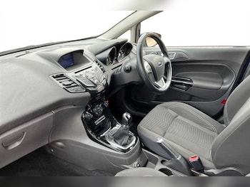 Used Ford Fiesta 2017 for sale - 77552538: Photo