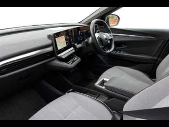 Used Renault Megane E Tech 2024 for sale - 74881436: Photo