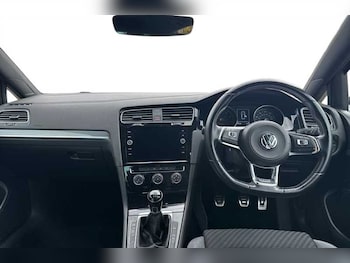 Used Volkswagen Golf 2018 for sale - 77786526: Photo