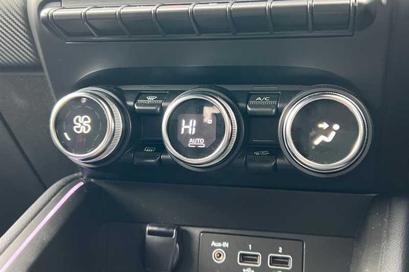 Used Renault Clio 2022 for sale - 76318762: Photo 16