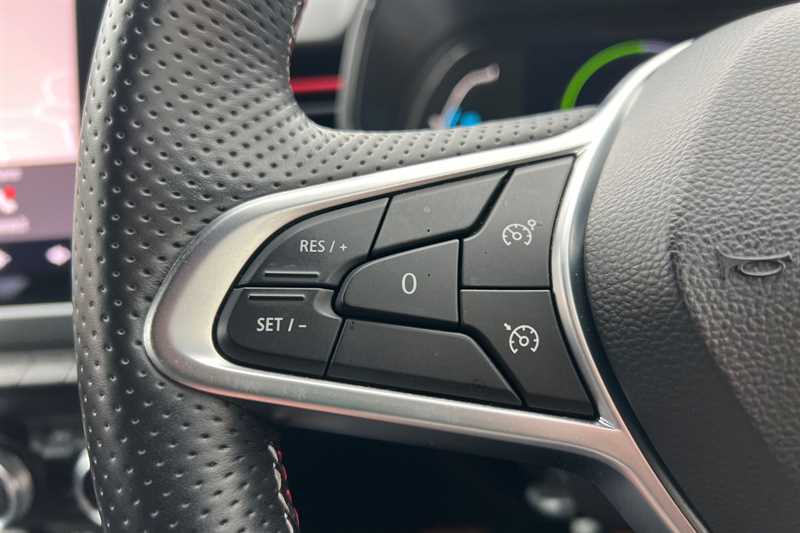 Used Renault Clio 2022 for sale - 76318762: Photo 17