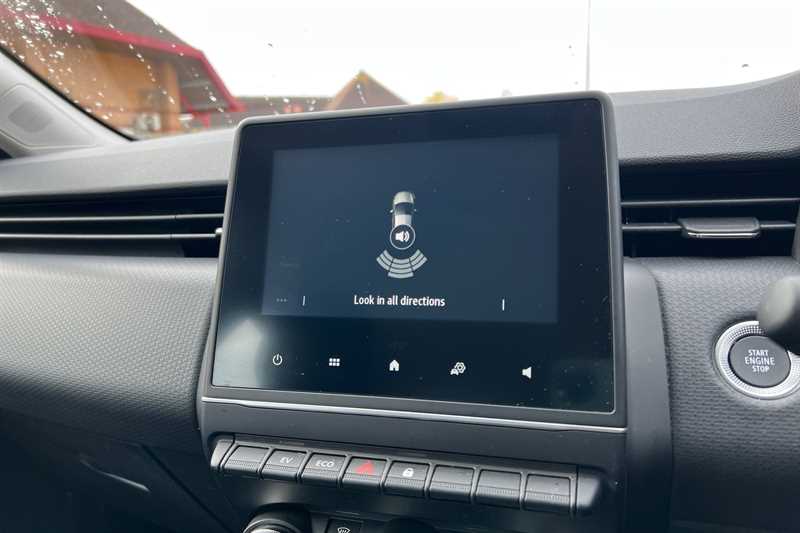 Used Renault Clio 2023 for sale - 77755860: Photo 15