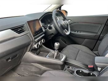 Used Renault Captur 2024 for sale - 79728945: Photo