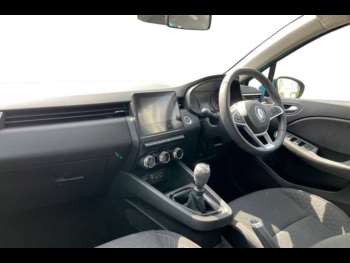 Used Renault Clio 2021 for sale - 74880506: Photo