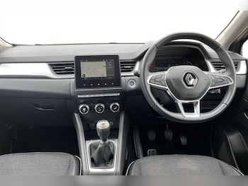 Used Renault Captur 2024 for sale - 78831465: Photo