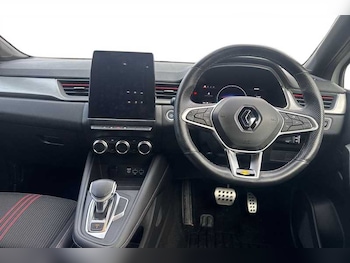 Used Renault Captur 2022 for sale - 76999862: Photo