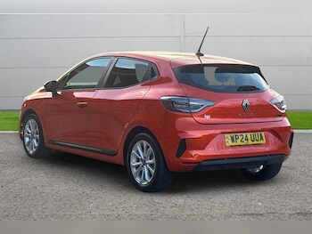 Used Renault Clio 2024 for sale - 77146770: Photo