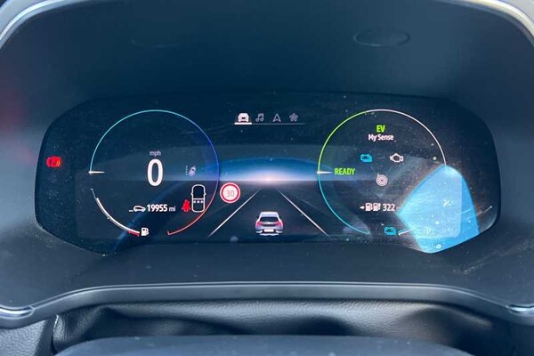 Used Renault Captur 2021 for sale - 76155319: Photo 11