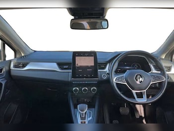 Used Renault Captur 2021 for sale - 76155319: Photo 4
