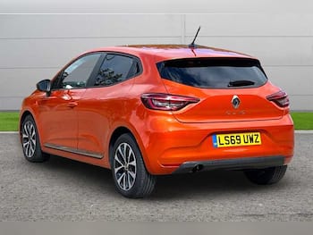 Used Renault Clio 2019 for sale - 79823172: Photo