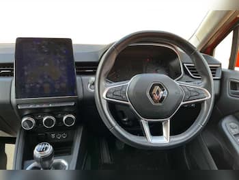 Used Renault Clio 2019 for sale - 79823172: Photo
