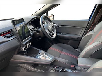 Used Renault Captur 2022 for sale - 78650538: Photo