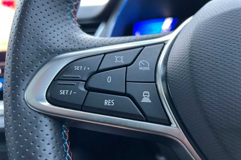 Used Renault Other 2024 for sale - 76515136: Photo 17