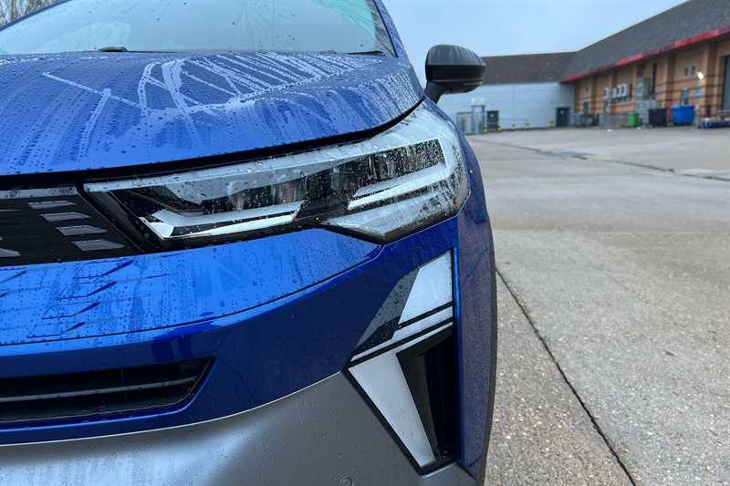 Used Renault Other 2024 for sale - 76515136: Photo 19