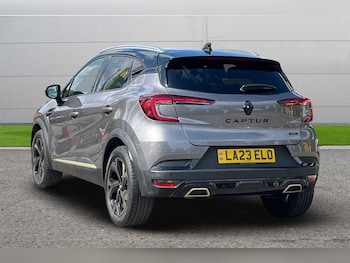Used Renault Captur 2023 for sale - 74880657: Photo