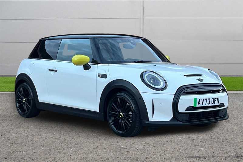 Used MINI Hatch 2023 for sale - 76937746: Photo 1