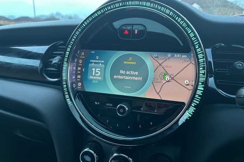 Used MINI Hatch 2023 for sale - 76937746: Photo 15