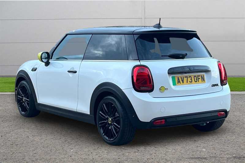 Used MINI Hatch 2023 for sale - 76937746: Photo 3