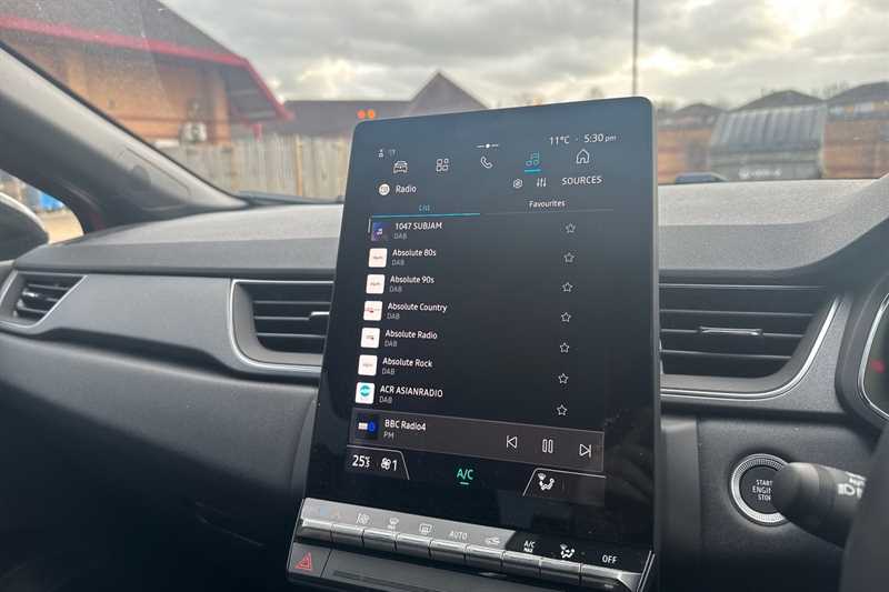 Used Renault Captur 2024 for sale - 78088908: Photo 15