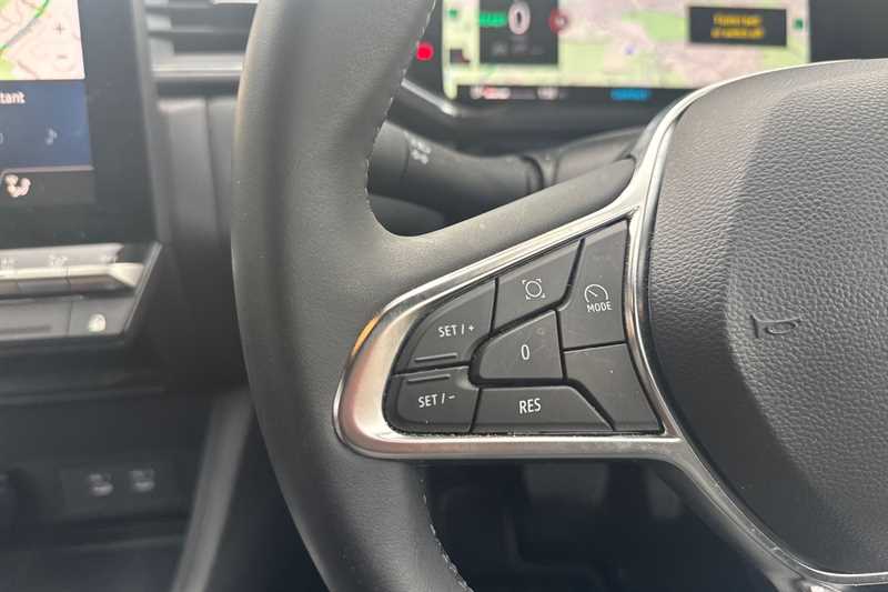 Used Renault Captur 2024 for sale - 78088908: Photo 17