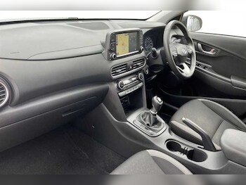 Used Hyundai KONA 2018 for sale - 78799243: Photo