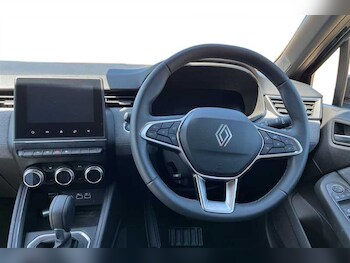 Used Renault Clio 2025 for sale - 78294002: Photo