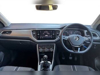 Used Volkswagen T-Roc 2020 for sale - 78263881: Photo