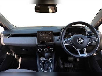 Used Renault Clio 2023 for sale - 78294000: Photo