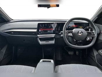 Used Renault Megane E Tech 2023 for sale - 78868678: Photo