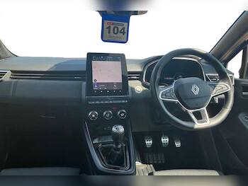 Used Renault Clio 2025 for sale - 79499000: Photo