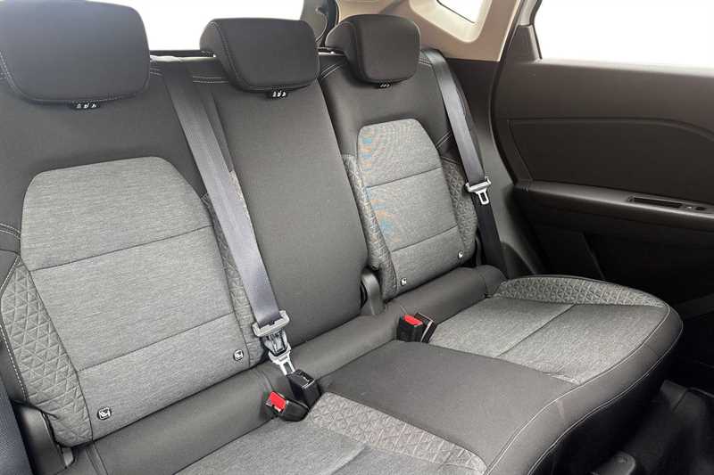 Used Renault Captur 2021 for sale - 76954652: Photo 8