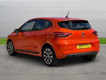 Used Renault Clio 2021 for sale - 78172802: Photo