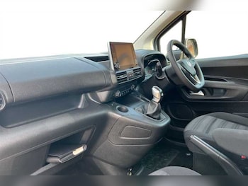 Used Vauxhall Combo Life 2019 for sale - 77685946: Photo