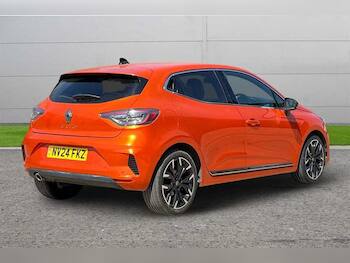 Used Renault Clio 2024 for sale - 79499021: Photo