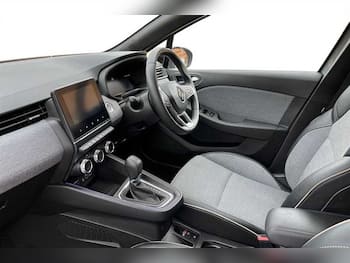 Used Renault Clio 2024 for sale - 79678422: Photo