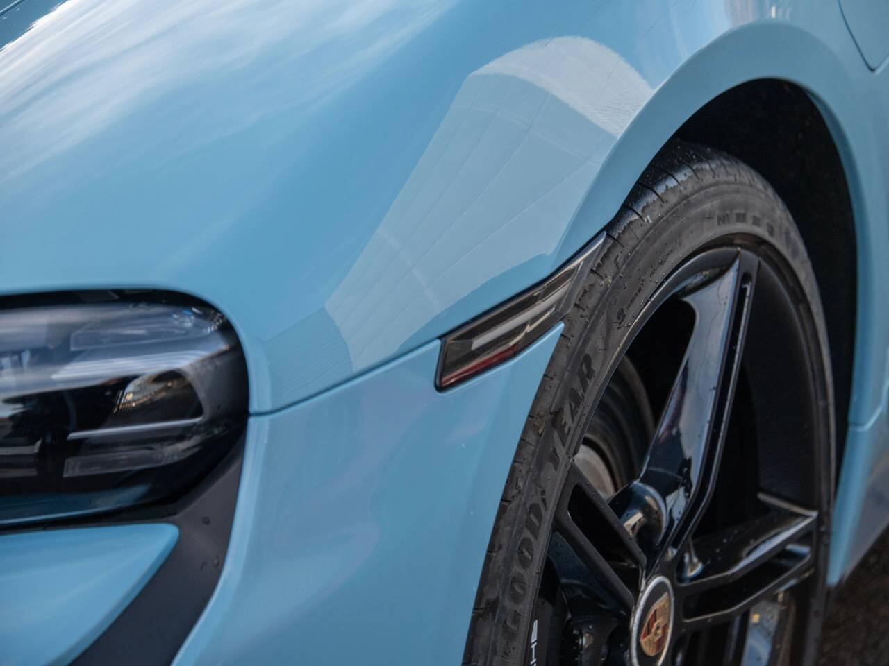 Used Porsche Taycan 2021 for sale - 77770842: Photo 12