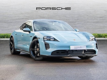 Used Porsche Taycan 2021 for sale - 77770842: Photo