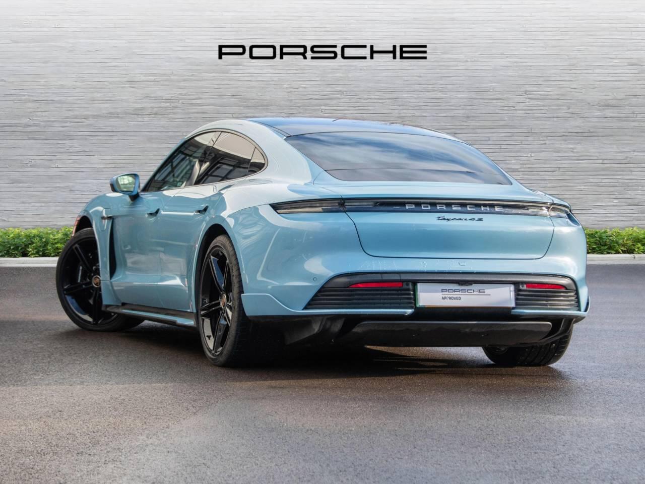 Used Porsche Taycan 2021 for sale - 77770842: Photo 3