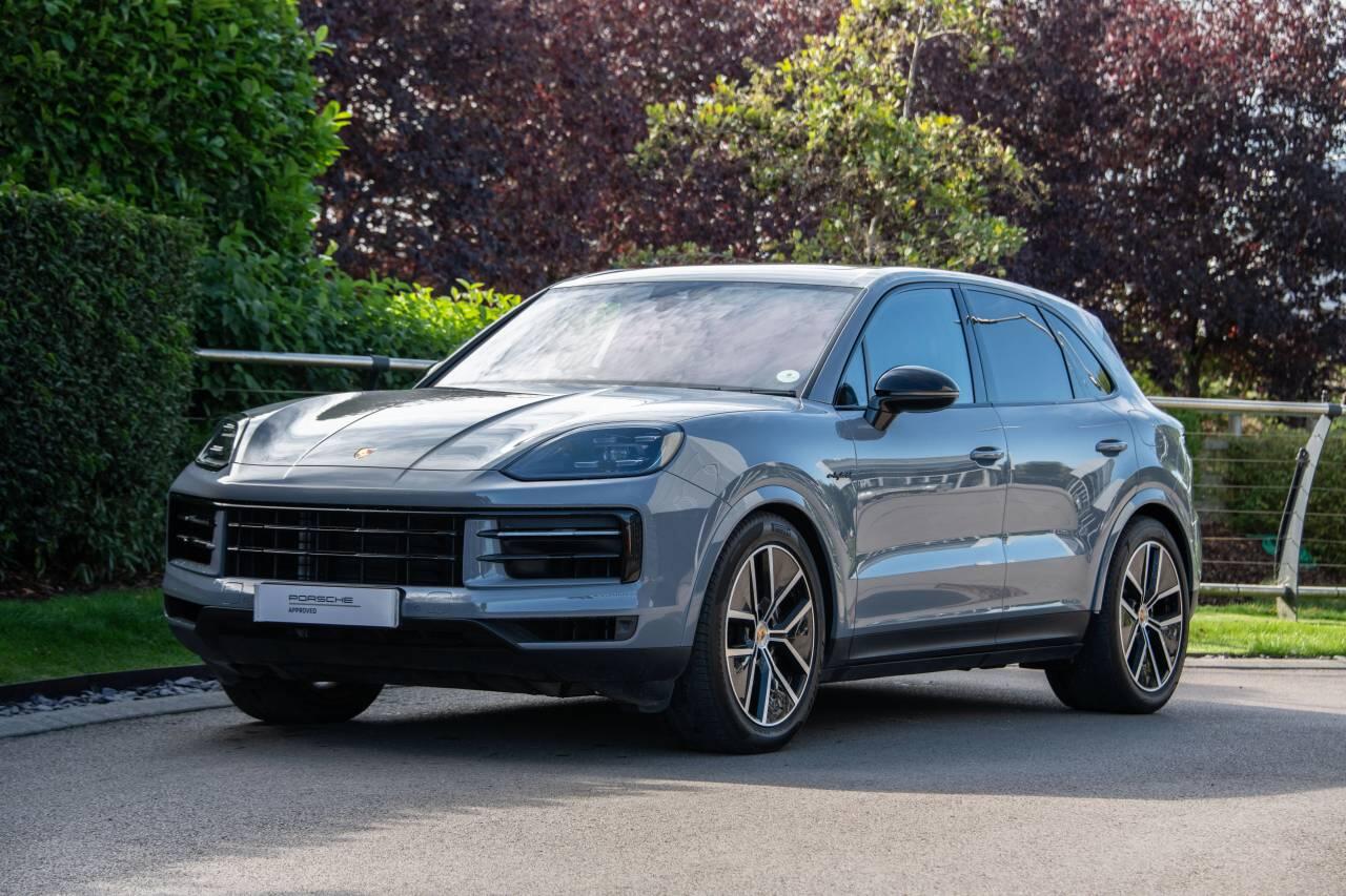 Used Porsche Cayenne 2024 for sale - 76677118: Photo 10