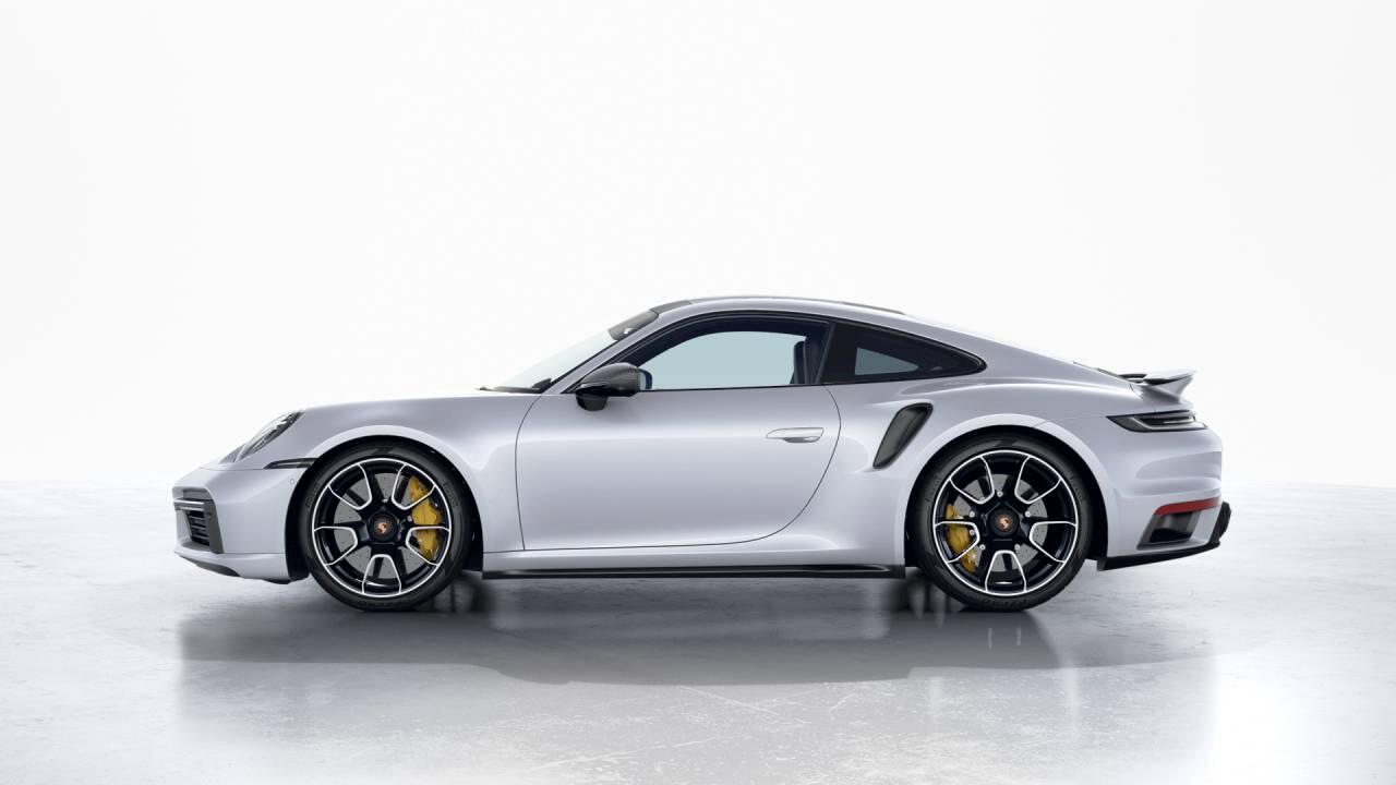 Used Porsche 911 2023 for sale - 78049196: Photo 2