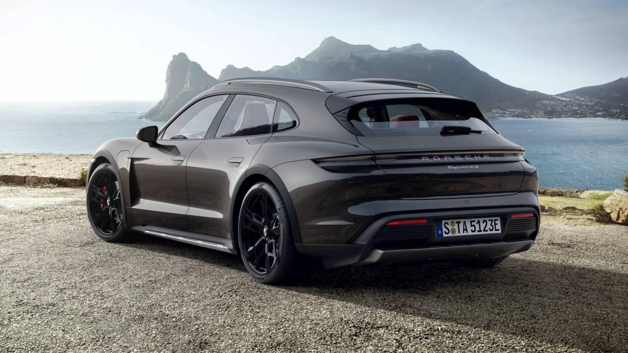 Used Porsche Taycan 2023 for sale - 77627272: Photo 3