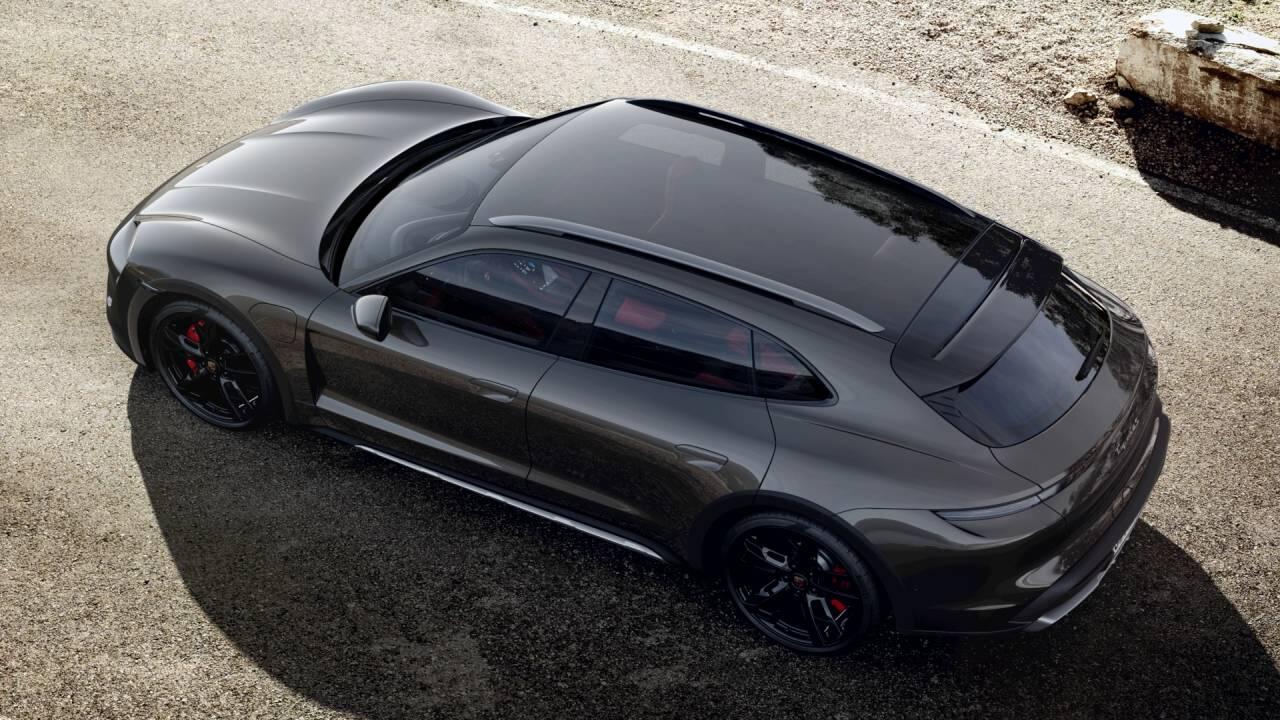 Used Porsche Taycan 2023 for sale - 77627272: Photo 4