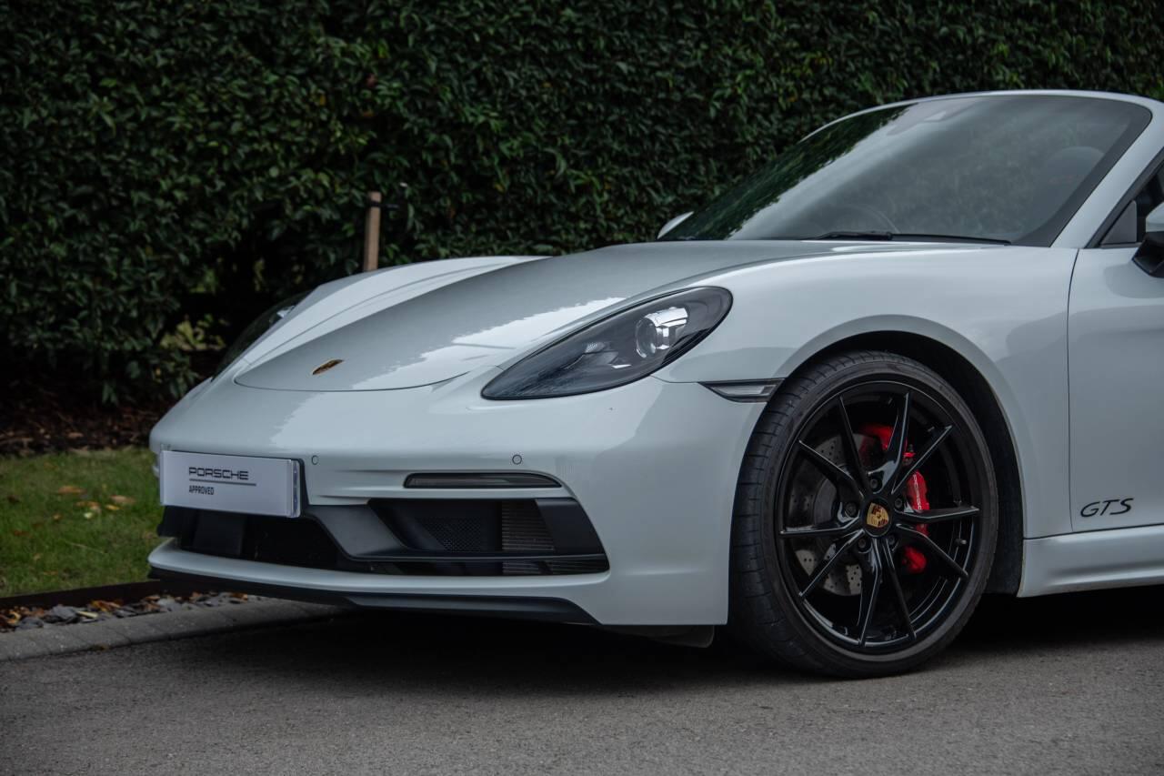 Used Porsche Boxster 2018 for sale - 76673604: Photo 11