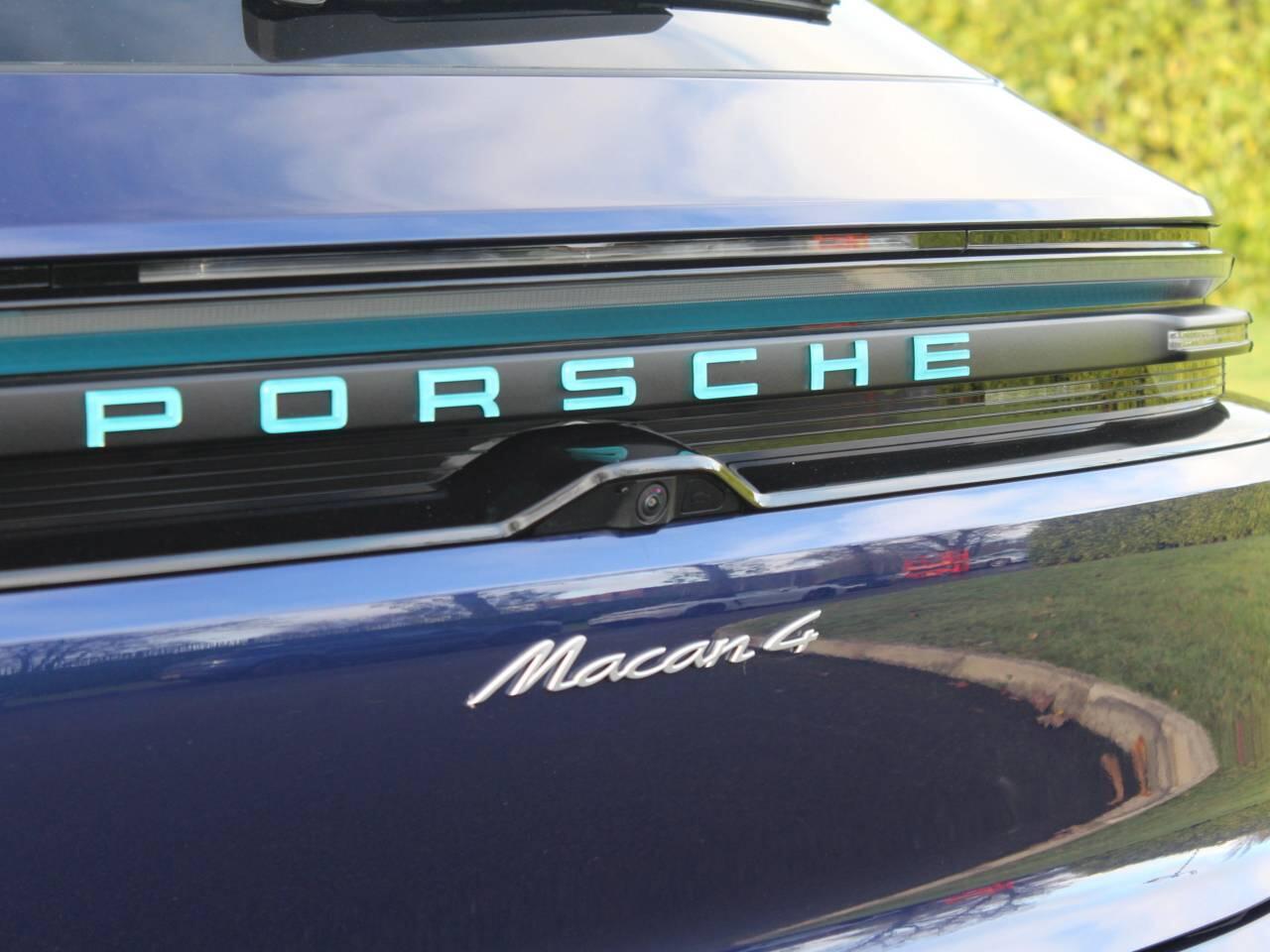 Used Porsche Macan 2024 for sale - 76677038: Photo 12