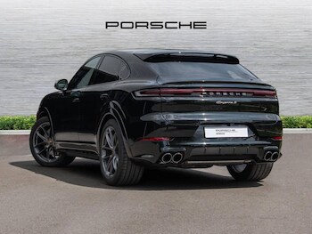 Used Porsche Cayenne 2025 for sale - 76231157: Photo