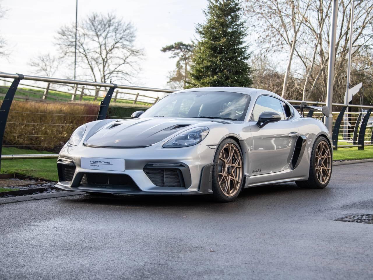 Used Porsche Cayman 2023 for sale - 77145560: Photo 12