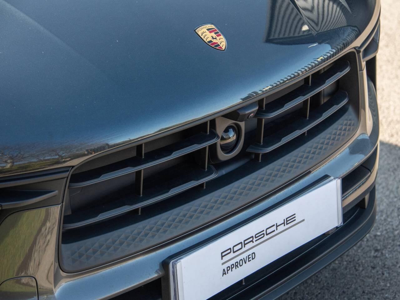 Used Porsche Macan 2025 for sale - 78005410: Photo 12