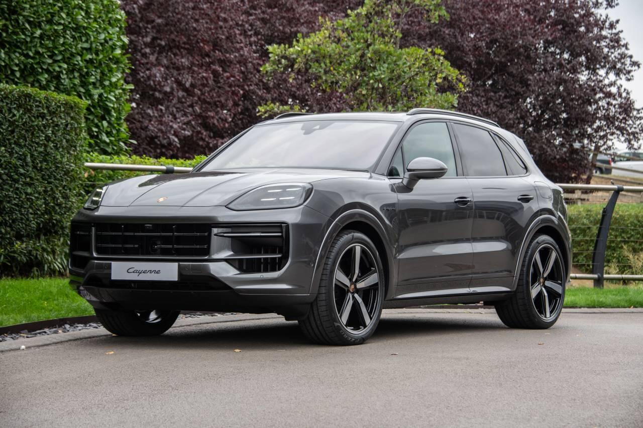 Used Porsche Cayenne 2025 for sale - 76678899: Photo 11