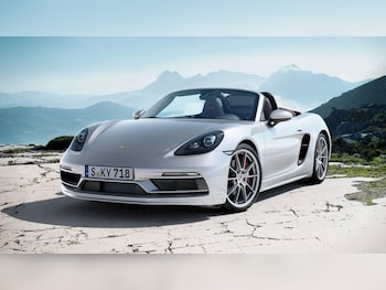 2024 (74) - 4.0 GTS 2dr