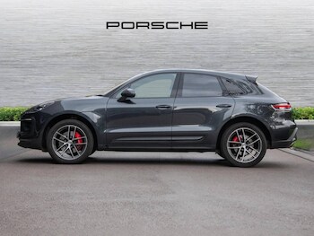 Used Porsche Macan 2022 for sale - 76231178: Photo
